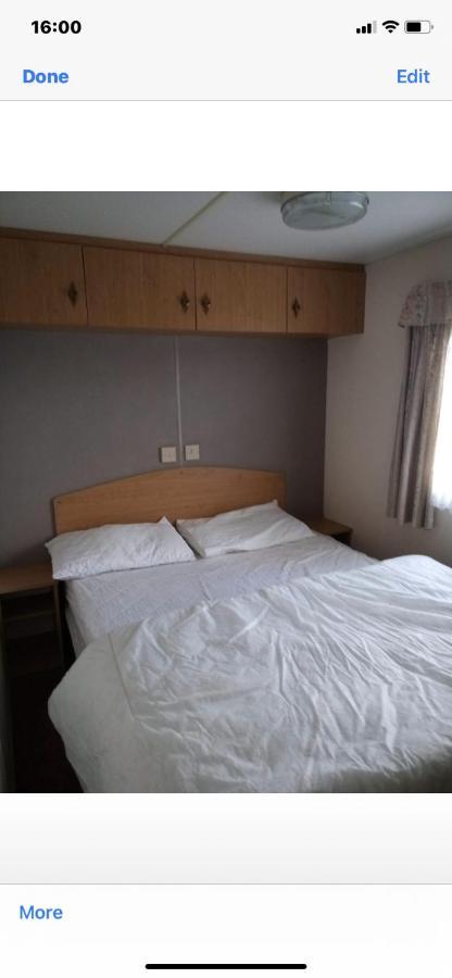 I13 The Chase Caravan Park 잉골드멜스 외부 사진